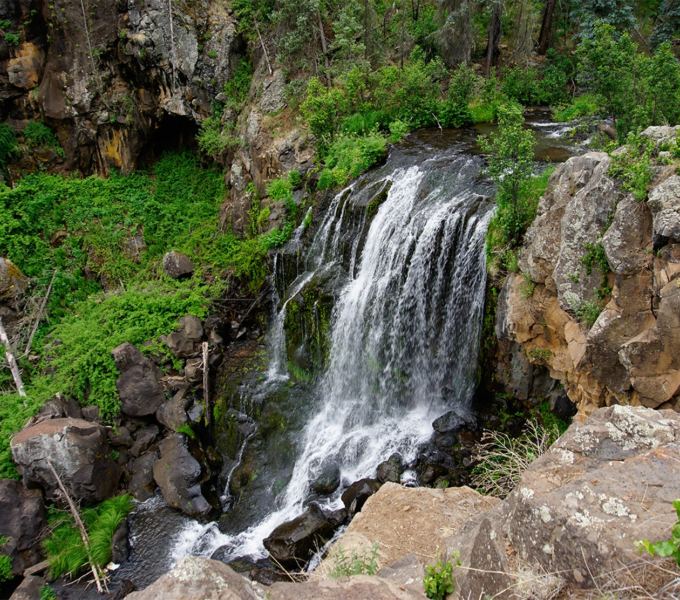 Hike to Pacheta Falls