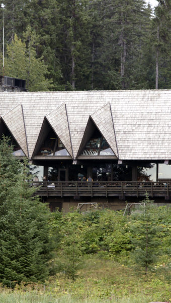 Glacier Bay Lodge