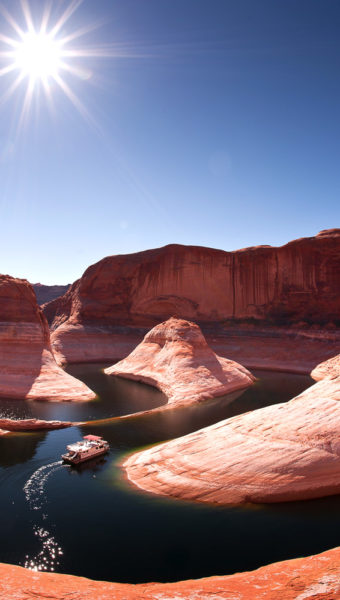 Houseboat Canyon Waterway