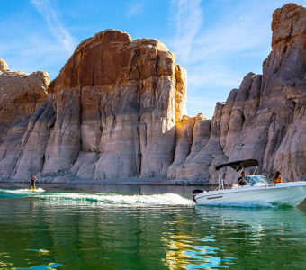 Riding power boats on Lake Powell